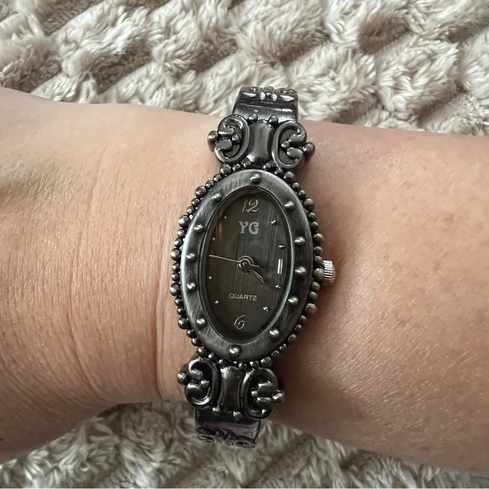 Vintage style bracelet Watch